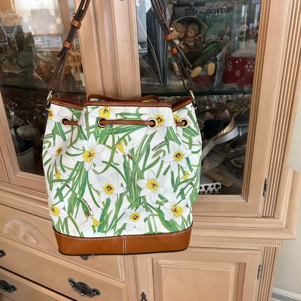 Dooney & Bourke EUC Floral Bucket Bag - Green and Brown - Picture 2 of 5